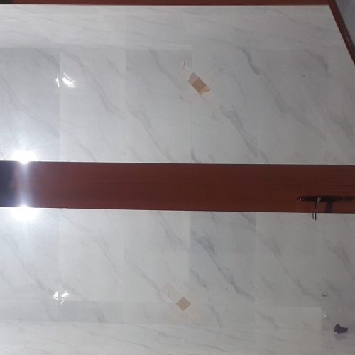 یک باب مغازه دارای امکان تجاری