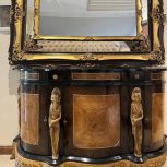 آیینه و کنسول