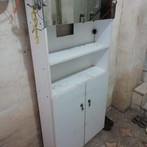 کمد آیینه دار