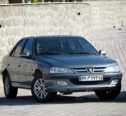 پژو پارس دلفینی xu7 مدل 1400