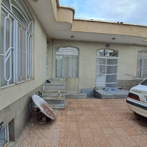 خانه مسکونی کشمش تپه