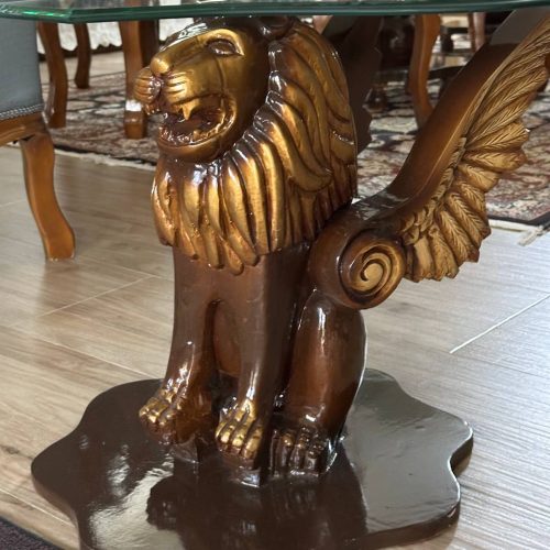 مبل هفت نفره استیل با دو صندلی میزبان و جلو مبلی و دو عدد عسلی و ناهار خوری ده نفره