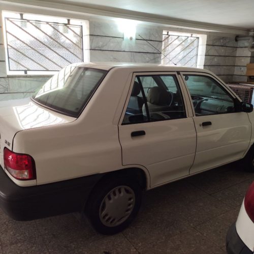 پراید 131 سالم و بی رنگ