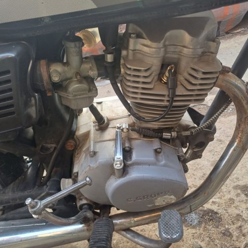 موتور سالم سالم دوهفته پیش باک وزین عوض کردم نو نو هست پول لازمم سند تکمیل