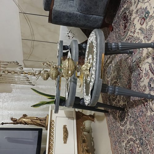 به علت جابه‌جایی به فروش میرسد