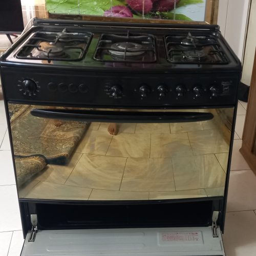 اجاق گاز فر دار تاکنو