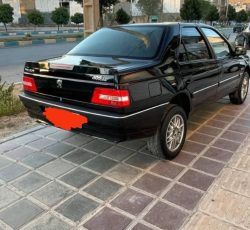 ماشین دیگه خریدم این ماشینمو میخام بفروشم