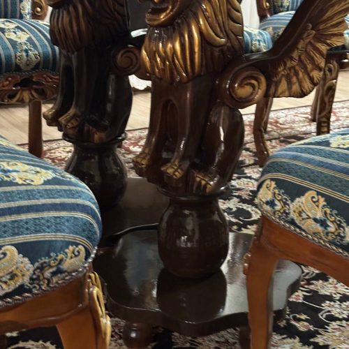 مبل هفت نفره استیل به همراه دو صندلی میزبان، جلو مبلی و دو عدد عسلی و ناهار خوری ده نفره