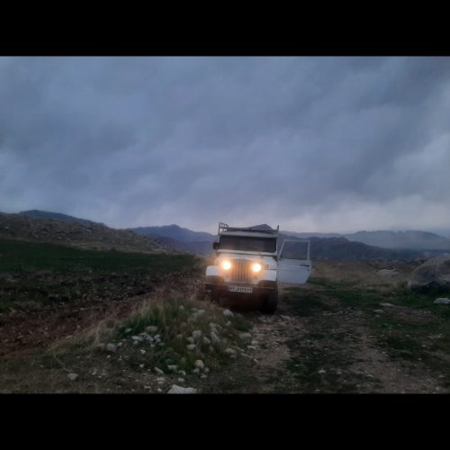 فروش جیپ گالانت مدل1370