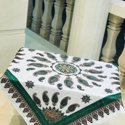 تولیدی انواع رومیزی های زیبا و شیک