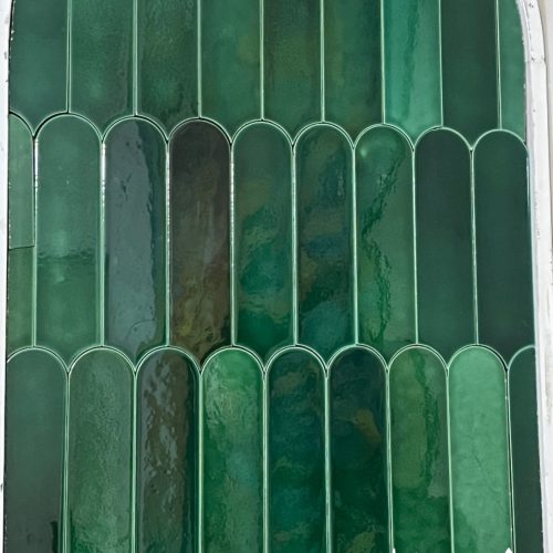 کاشی دست ساز هفترنگ سنتی و مدرن