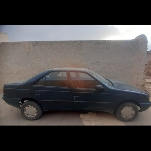 ماشین اردی مدل 82 تمیز