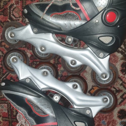 کفش اسکیت ورزشی