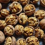 فروش گردو کاغذی درجه یک قیمت فقط 200