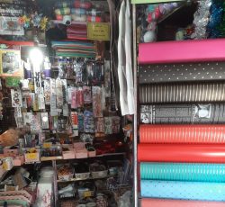 گارگر ساده اقا جوان برای کار درفروشگاه خرازی