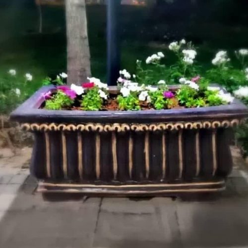 گلدان مستطیلی بتنی