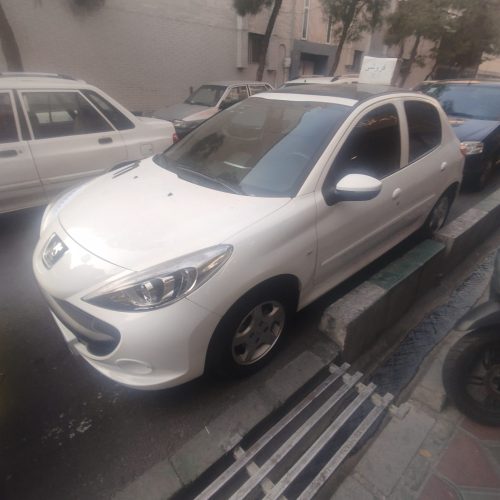 پژو207سقف شیشه ی