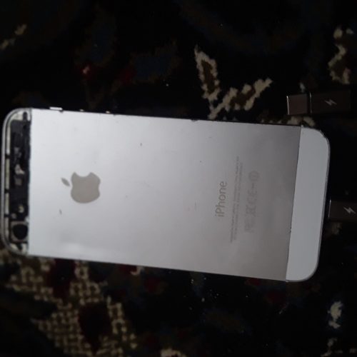 گوشی کاملا سالم فقط ظاهری خرج داره فوری