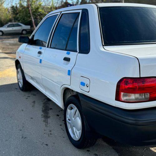 پراید مدل 90 یک لکه رنگ بدنه درجه یک