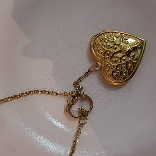 فروش زیور آلات استفاده نشده همراه بسته بندی