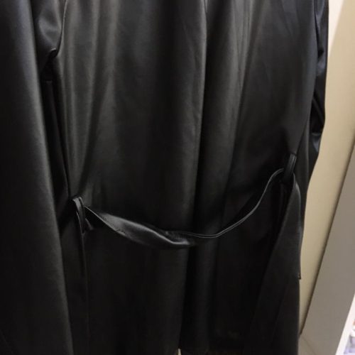 مانتو چرم نو مشکی