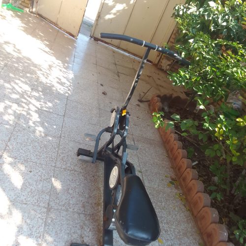 دو عدد دست گاه ورزشی کاملا سالم و بدون ایب