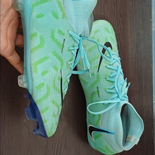 کفش فوتبال فانتوم لونا 43