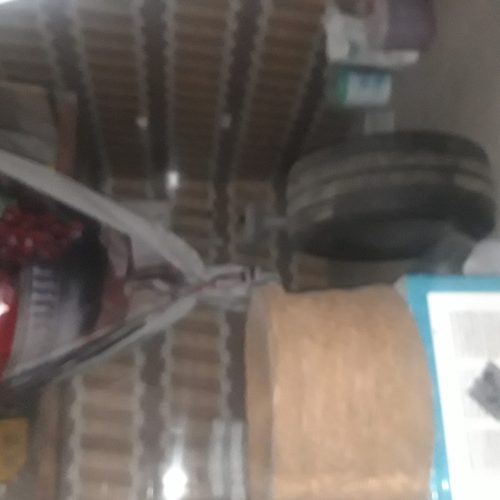 مغازه تجاری متراژ45 متر و اگر کسی خاست با مغازه بغلی یکیش میکنم میدمش