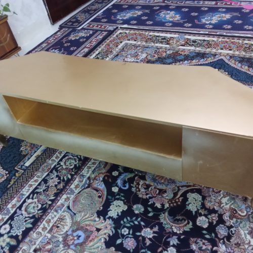 میزتلپزیون چوبی رنگ طلایی