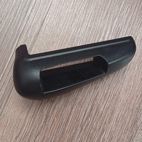 گیم پد تسکو مناسب برای android و ios و با استفاده از بلوتوث به گوشی موبایل شما متصل می شود و محدوده عملکرد ان 8 متر است مناسب برای انواع بازی ها بخصوص کال اف و کلش