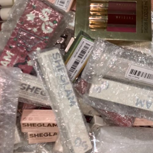 لوازم آرایشی عمده شیگلم