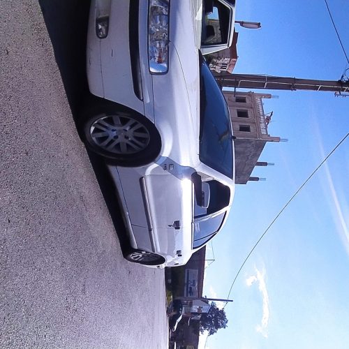 سلام موتوری سالم .زیربندی نو.صفحه کلاج تازه عوض کردم . سرسیلندر نو .