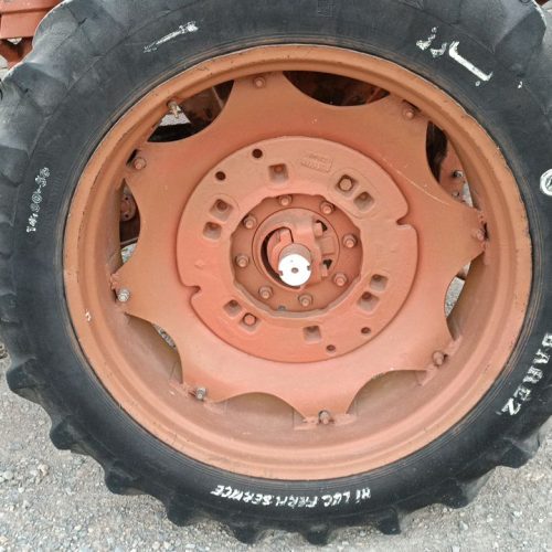 تراکتوررومانی سالم عتیقه