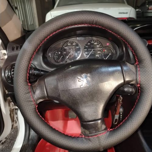 کفی سه بعدی کاملا با کیفیت و زد آب با رنگ بندی مناسب و بسیار زیبا.