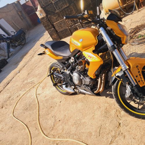 موتور سیکلت بنلی