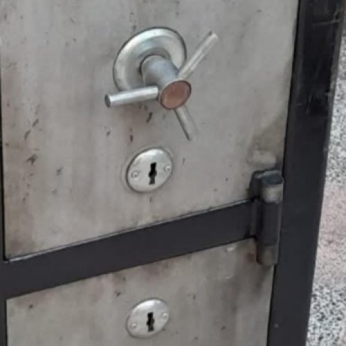 باز کردن انواع قفل و گاوصندوق