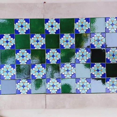 کاشی دست ساز سنتی و مدرن