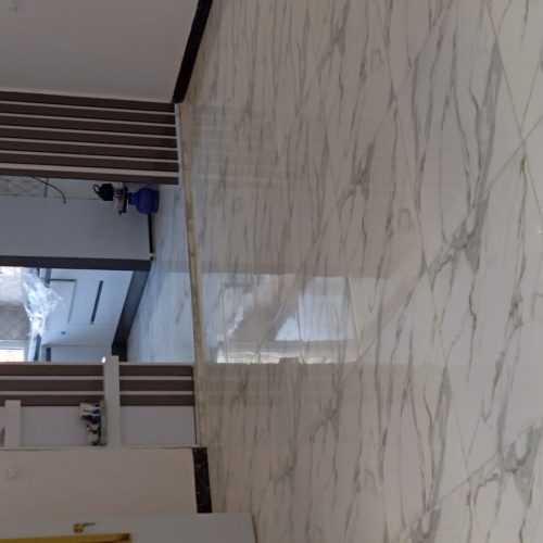 دو طبقه مسکن مسکونی به فروش می رسد