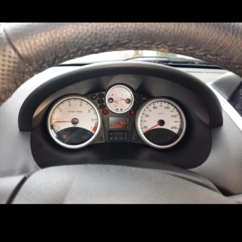 فروش پژو 207i دستی پانوراما ،صفر کیلومتر ،مدل برج 10 سال 1403