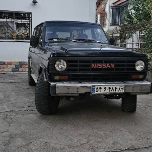 پاترول 6سیلندر چهار در  در حد