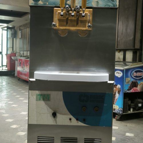 دستگاه بستنی قیفی