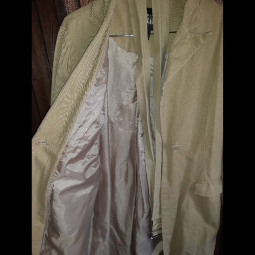 تعدادی پوشاک زنانه