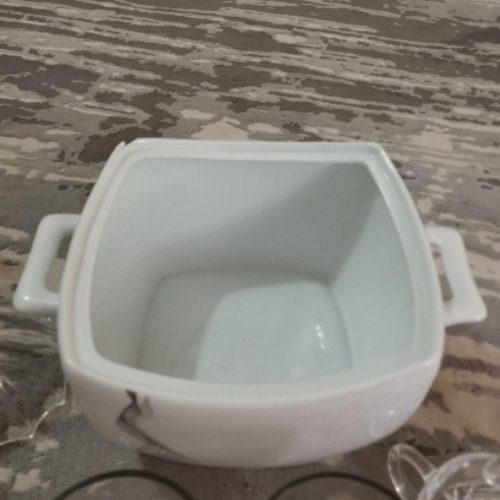 تعدادی لوازم آشپزخانه