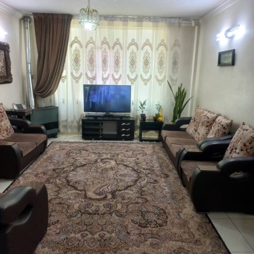 آپارتمان خوش نقشه نورگیر عالی