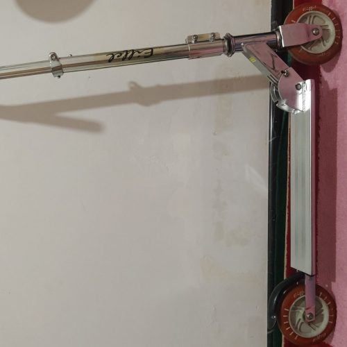 اسکوتر تاشو درحدنو کاملا سالم