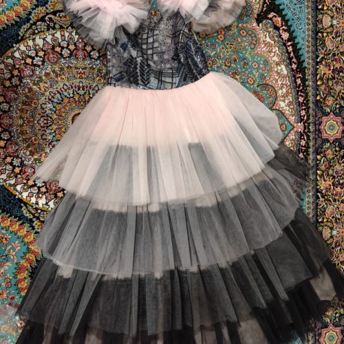 لباس عروس دخترانه با جنس عالی و چشمگیر ، مطمئن باش هیجا ارزون ترش رو پیدا نمیکنی!