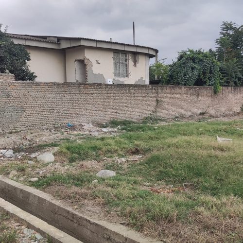 زمین مسکونی 2نبش