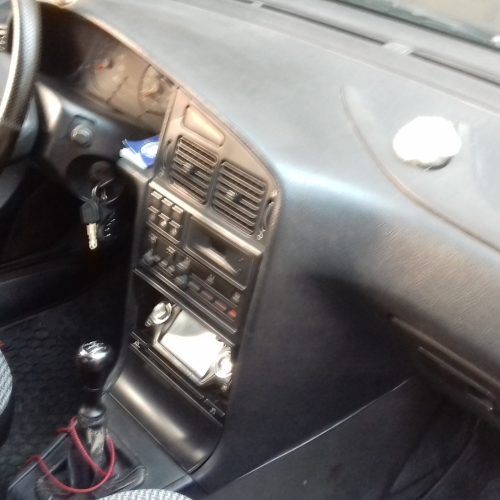 یک دستگاه پژو405 مشکی متالیک مدل 1380