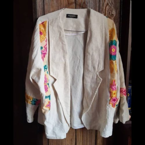 تعدادی پوشاک زنانه