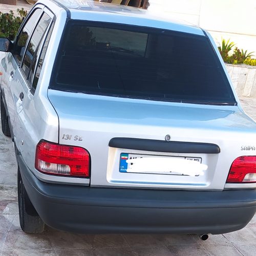 یک سال بیمه دارد